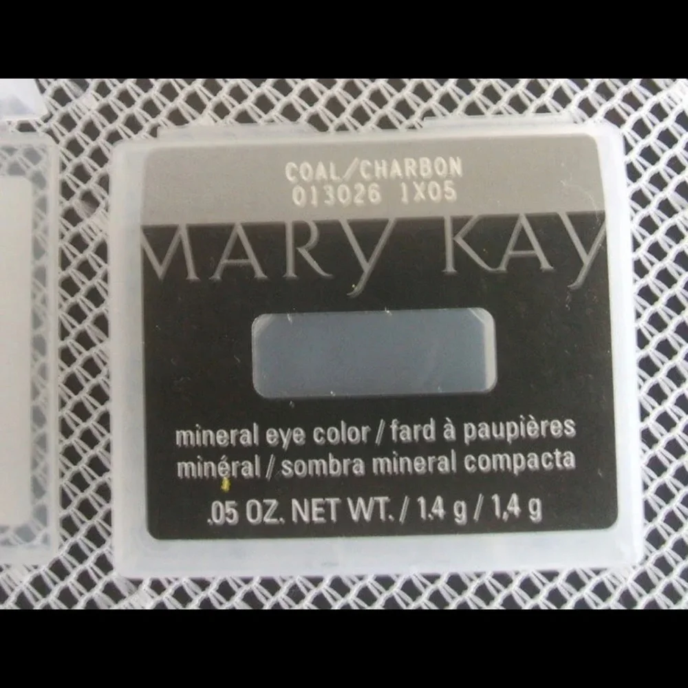 Mary Kay Mineral Eye Color - Coal